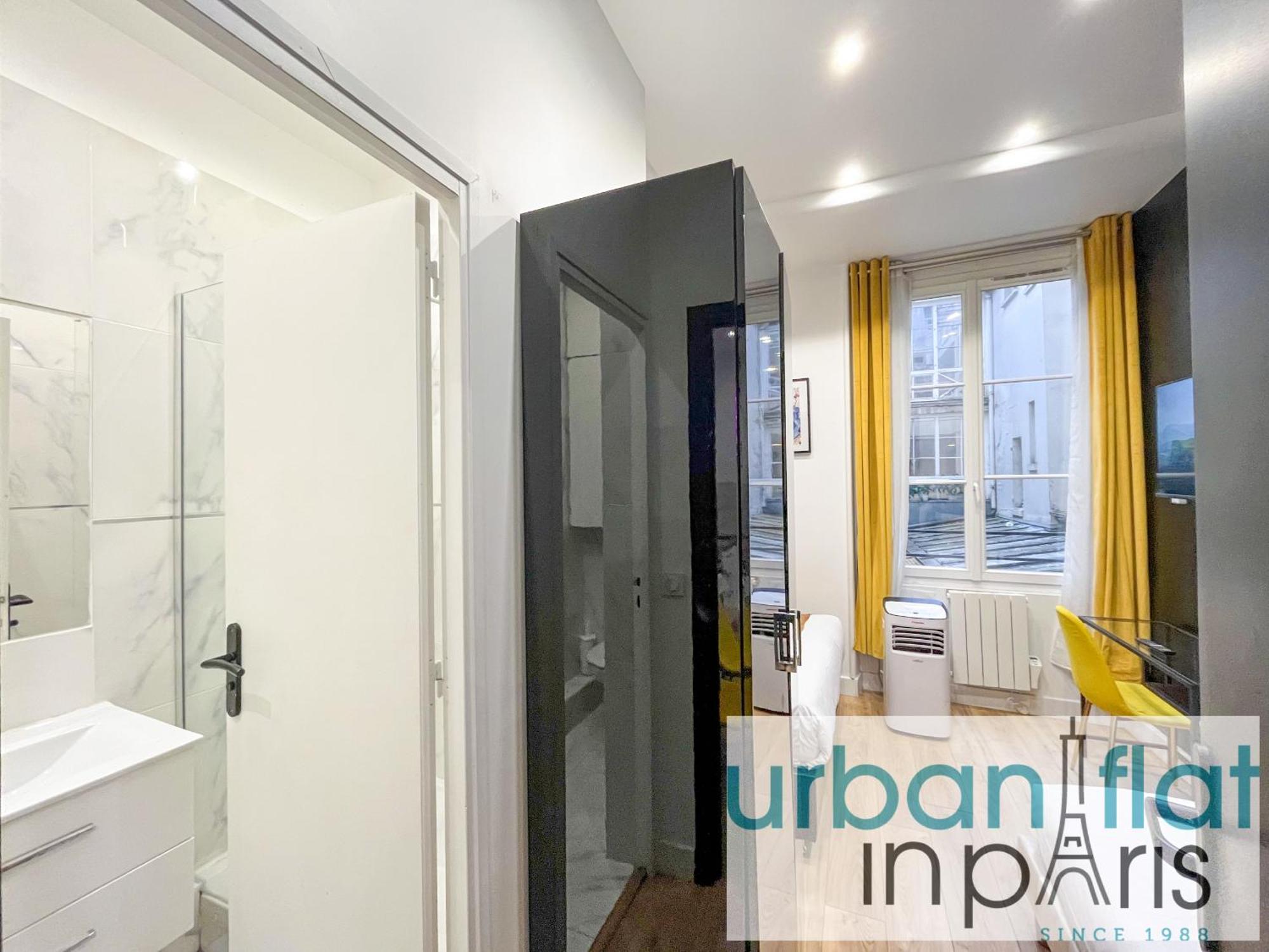 Urban Flat 156 - Ysl Saint Denis *